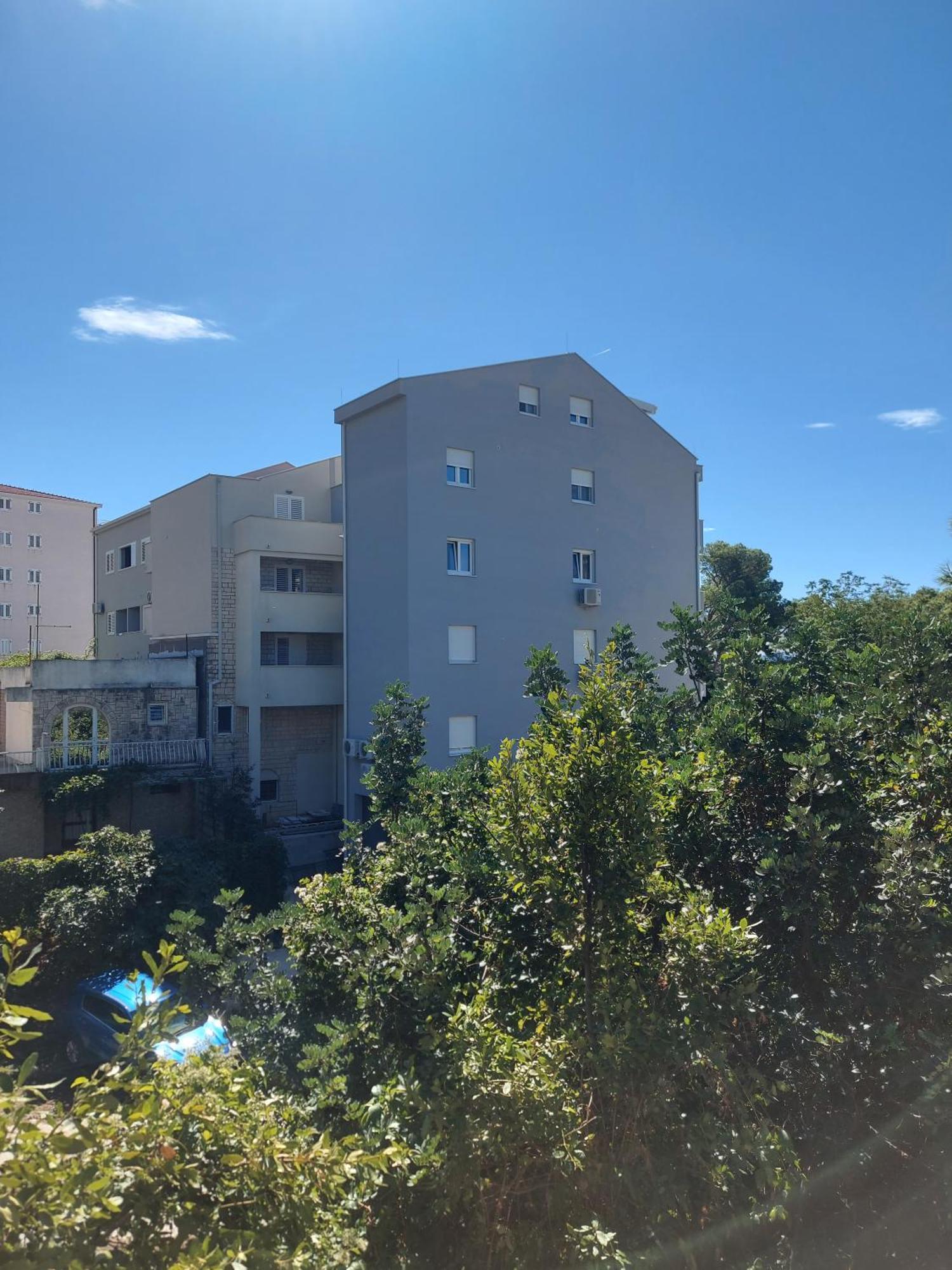 Apartmani Neva Макарска Экстерьер фото