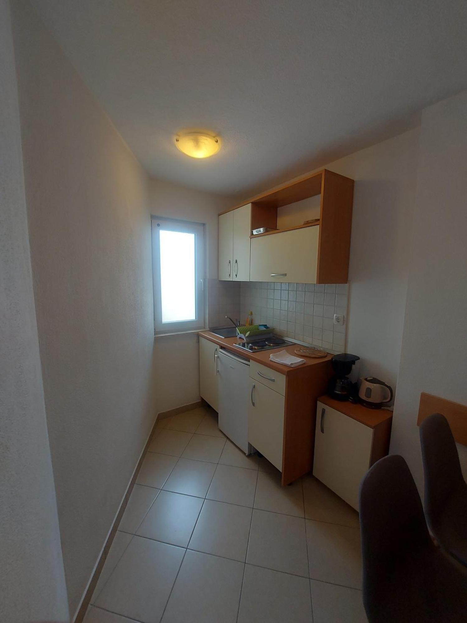 Apartmani Neva Макарска Экстерьер фото