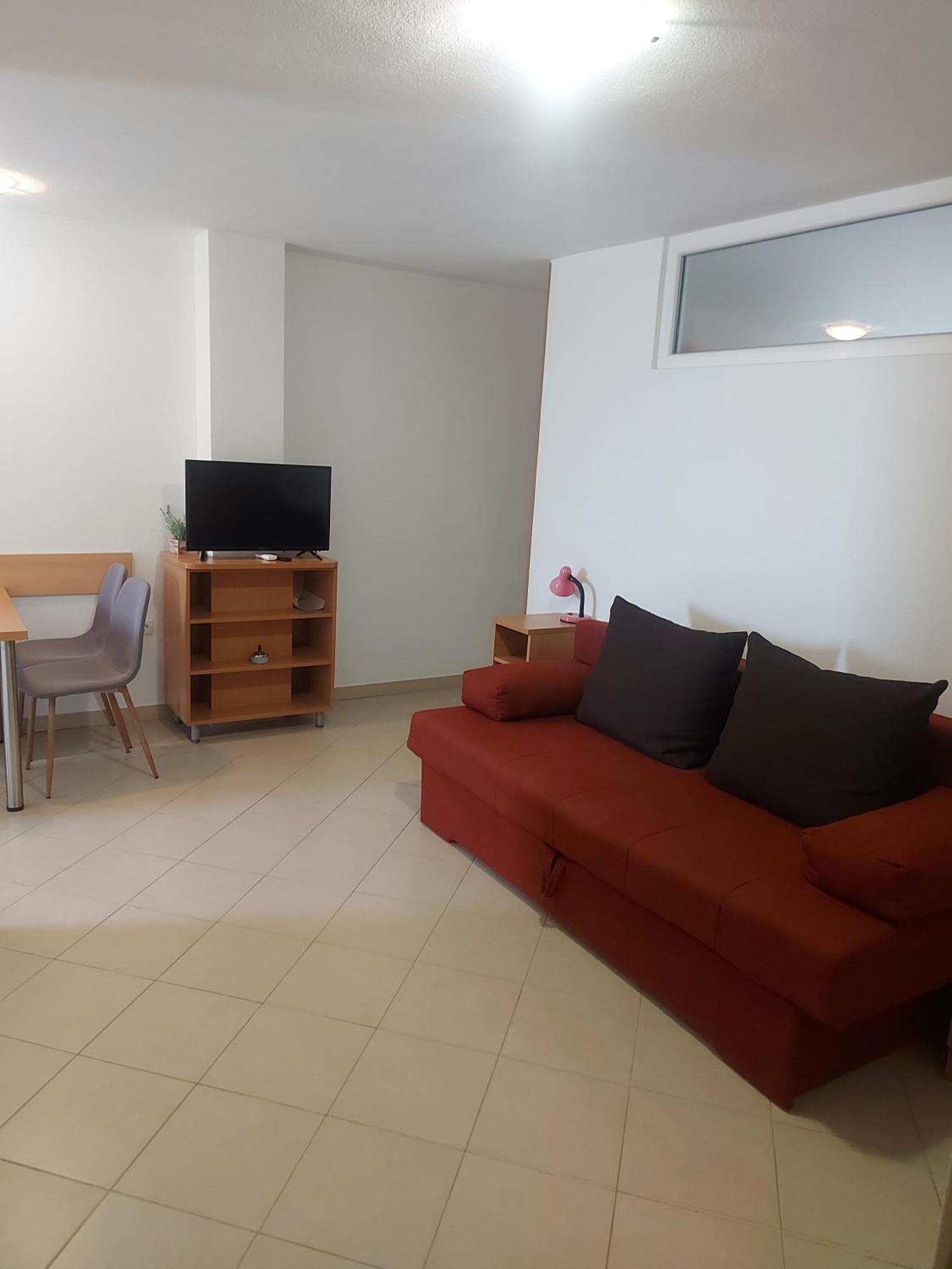 Apartmani Neva Макарска Экстерьер фото