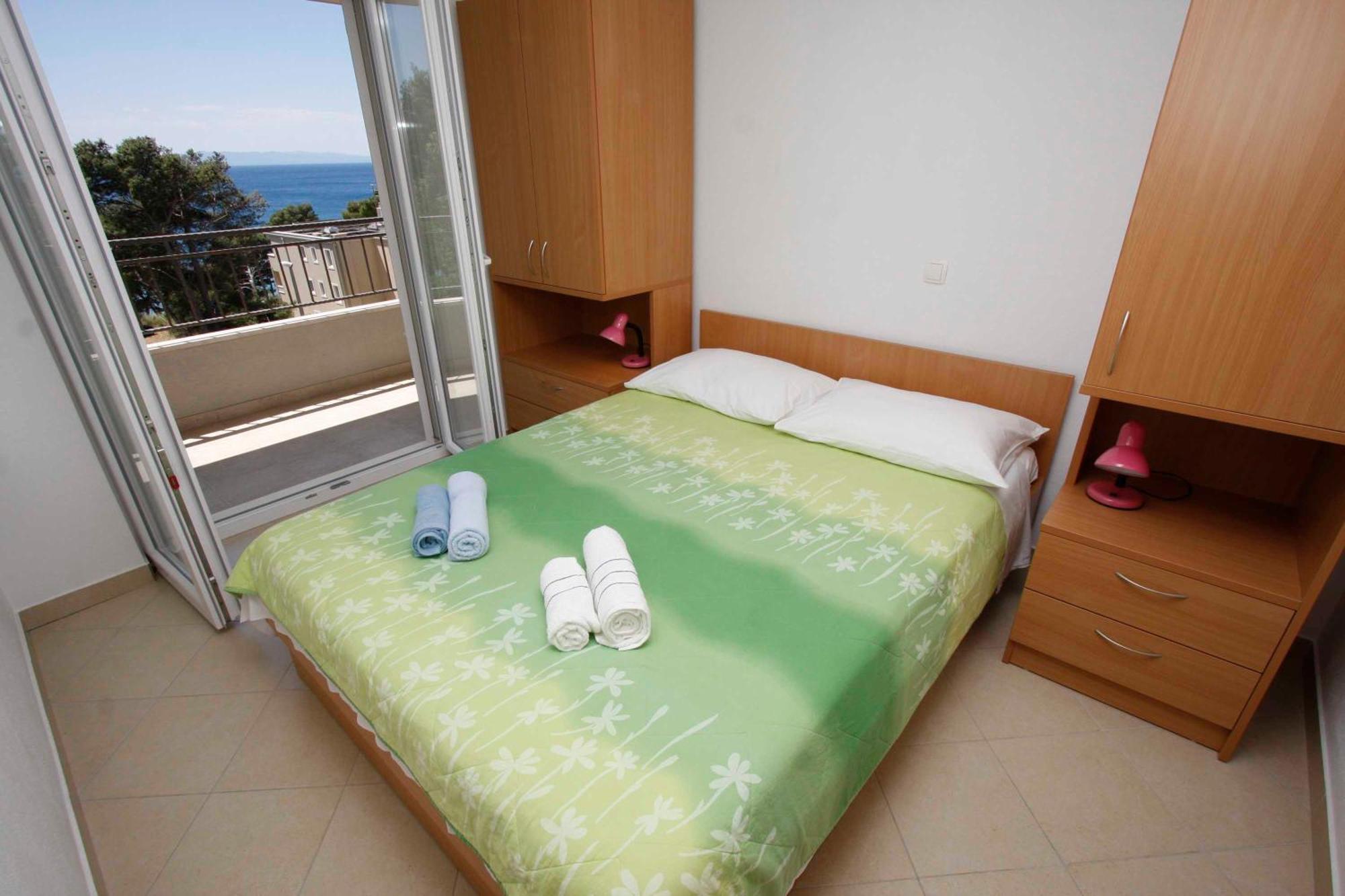 Apartmani Neva Макарска Экстерьер фото